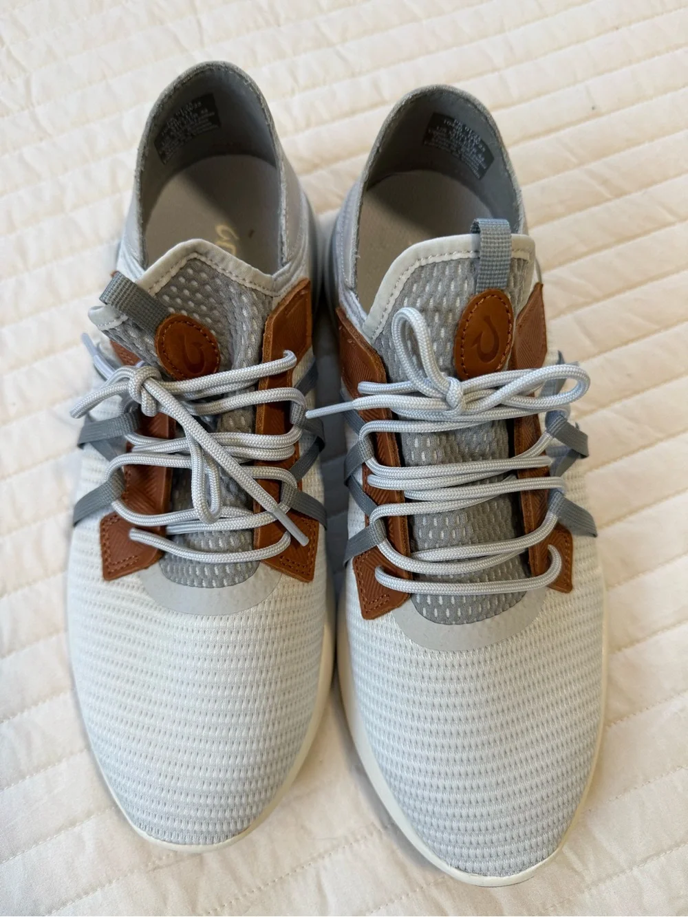 NWOT Olukai Mio Li Men’s Sneakers in Size 11
